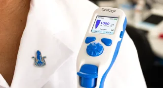 Squid-with-Lab-Pin-v1 Squid-with-Lab-Pin